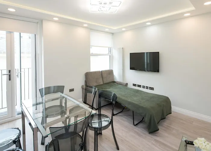 Roof Haven At Kensington Mews