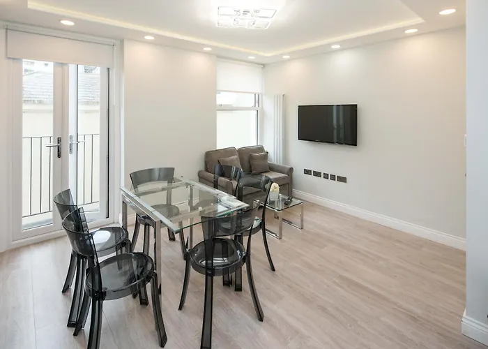 Roof Haven At Kensington Mews